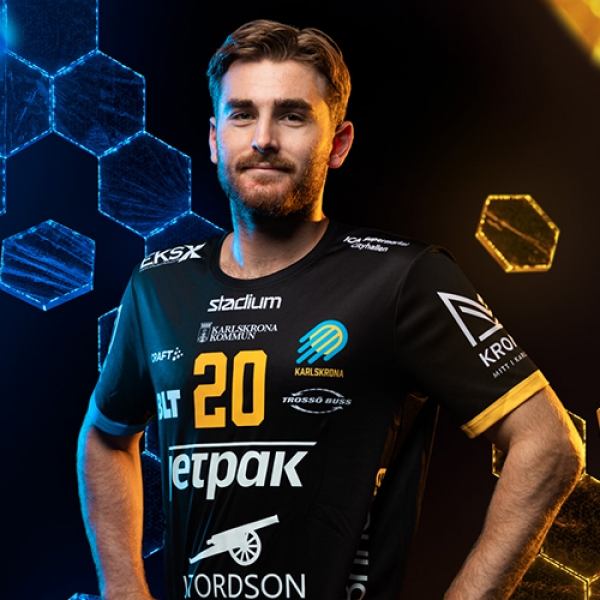 Anton  Persson