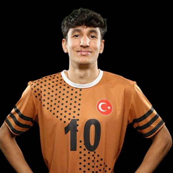 Ozan Ozes
