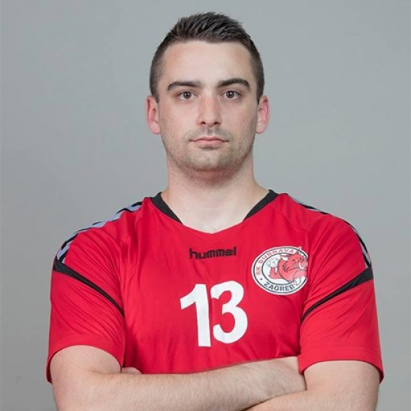 Luka  Vinković