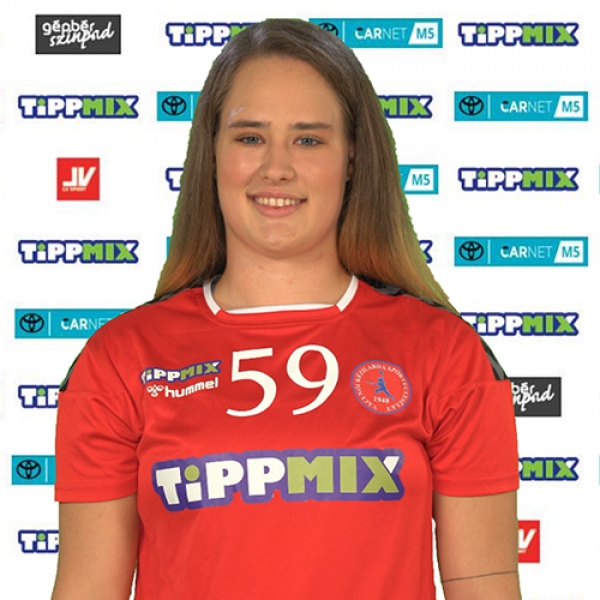 Csenge Kuczora