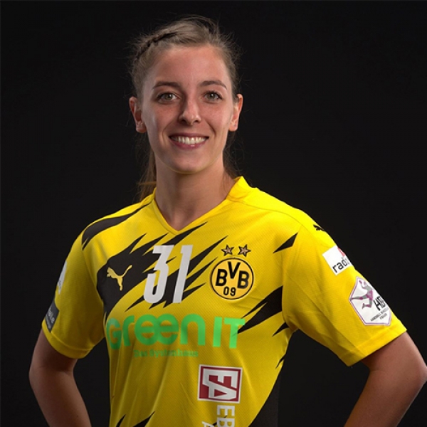 Kelly  Vollebregt