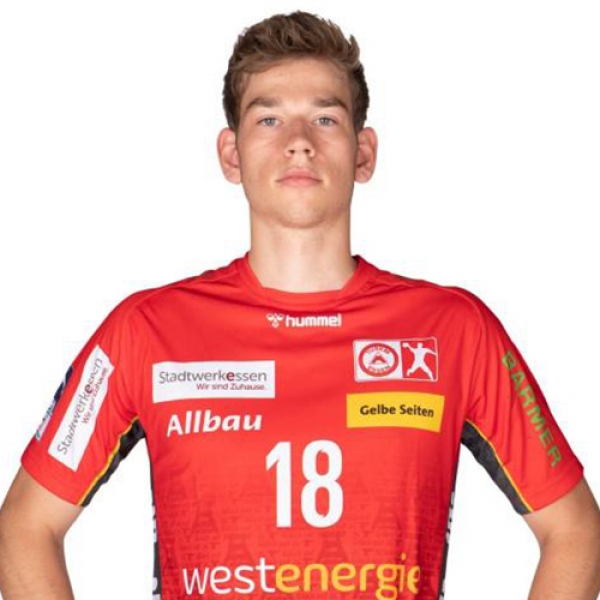 Lukas  Becher